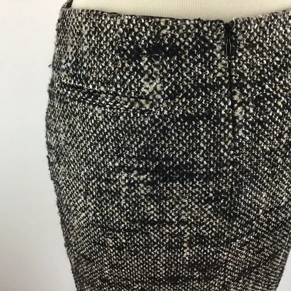 Elliot Lauren Black, White and tan wool blend fully lined Tweed Skirt Size 2 - Picture 4 of 11